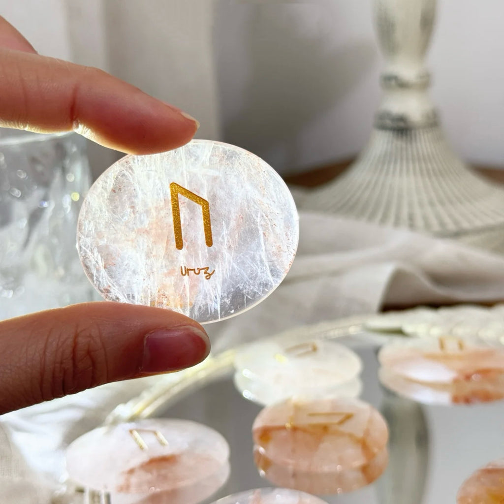  Natural Red Hematoid Quartz Palm Stone | Rune Uruz – Strength & Breakthrough
