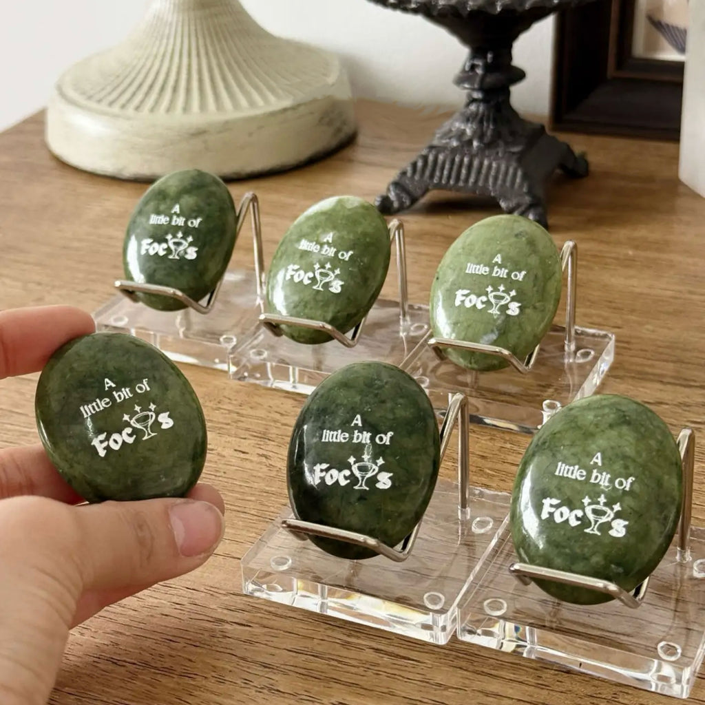 Focus Palm Stone – Handheld Affirmation